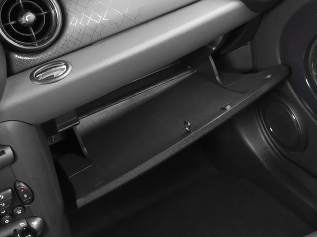 Used 2013 Blue MINI Base image 15