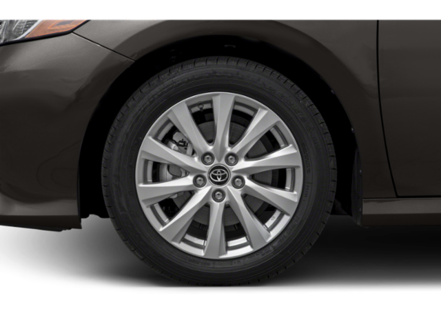 2018 Toyota Camry LE - Photo 8