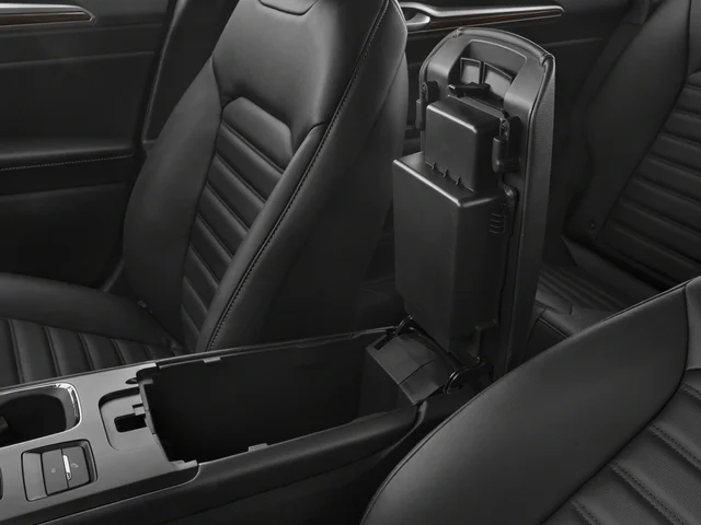Used 2017 Silver Ford SE Luxury image 12