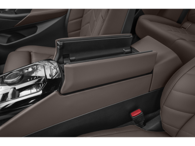 Used 2024 Black Sapphire Metallic BMW 540i xDrive image 11