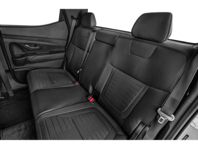 Used 2024 Hampton Gray Hyundai SEL image 10