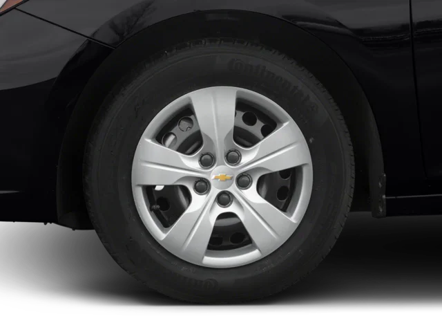 Used 2017 Silver Chevrolet LS image 11