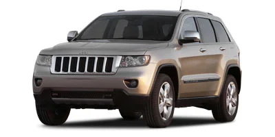 Used 2011 Bright Silver Metallic Clearcoat Jeep Laredo image 1