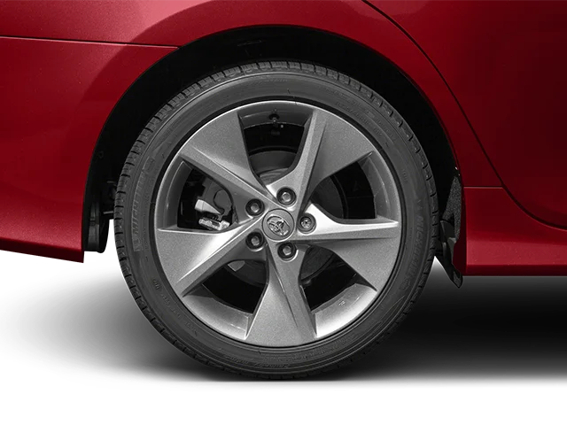 Used 2014 Gray Toyota L image 15