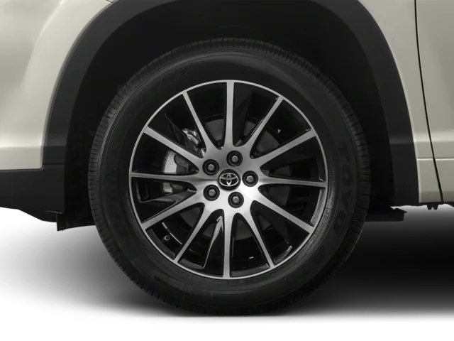 Used 2017 Black Toyota SE image 8