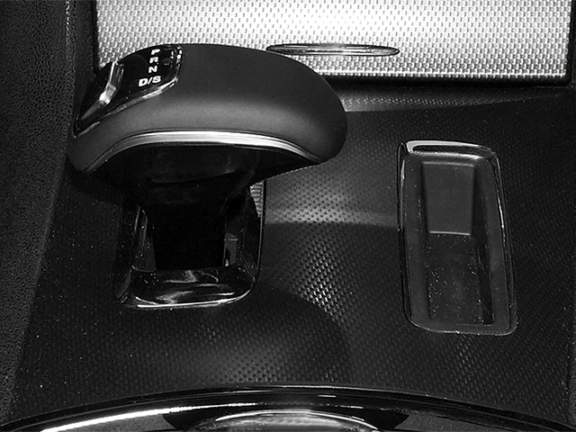 Used 2014 Black Chrysler S image 8
