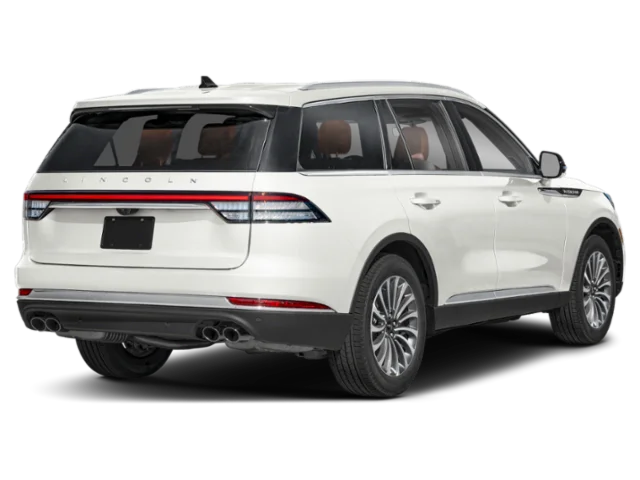 Used 2024 White Lincoln Reserve image 2
