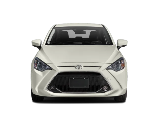 Used 2019 White Toyota LE image 7