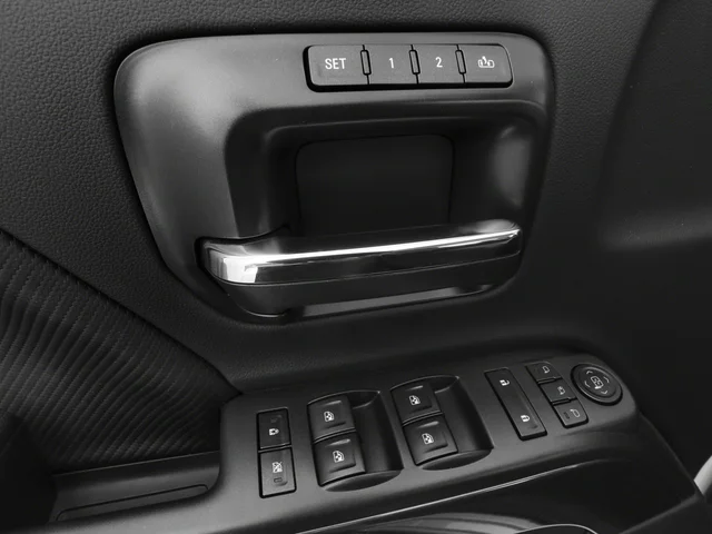 Used 2015 Bronze Alloy Metallic GMC SLT image 19