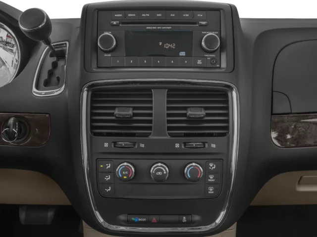 Used 2018 White Dodge SE image 10
