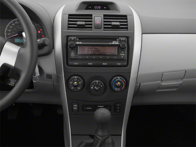 Used 2013 Gray Toyota L image 8