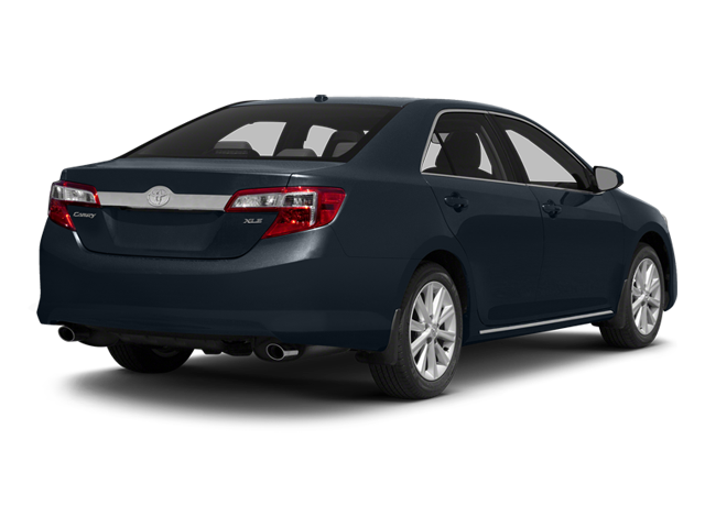 Used 2014 Gray Toyota XLE image 2