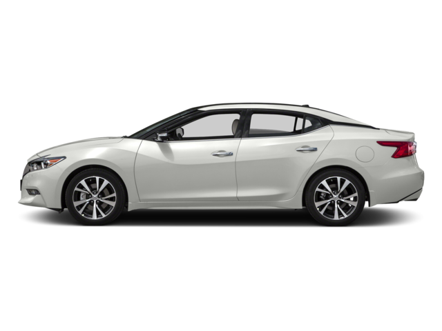 Used 2016 White Nissan 3.5 Platinum image 3