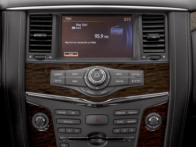 Used 2017 White Nissan Platinum image 16