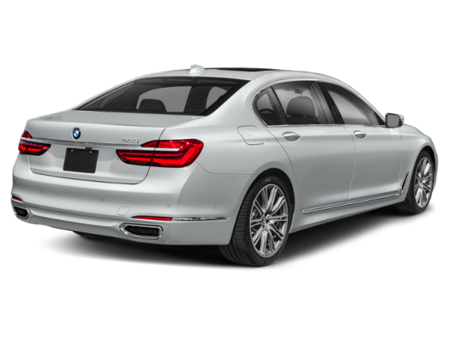 Used 2019 Glacier Silver Metallic BMW 740i image 2