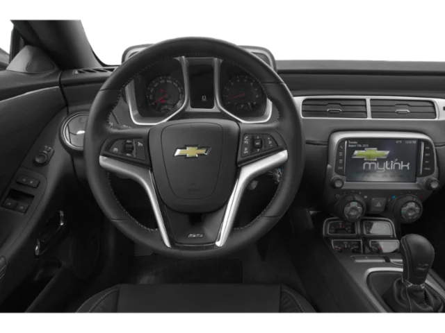 Used 2015 Red Chevrolet SS image 4
