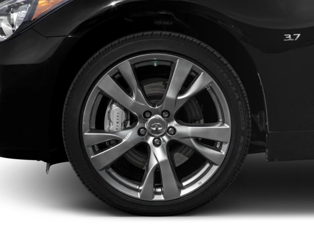 Used 2016 White INFINITI 3.7X image 9