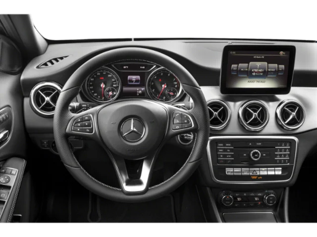 Used 2020 Gray Mercedes-Benz GLA 250 image 8