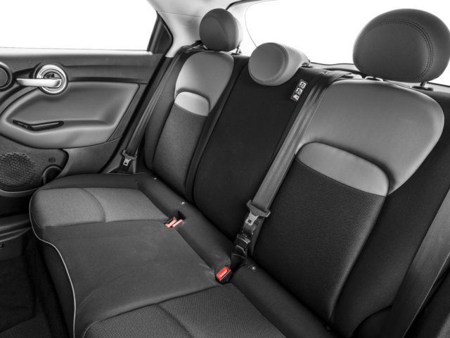 Used 2016 Grigio Arte (Gray Clear Coat) FIAT Lounge image 11