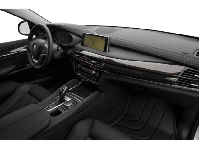Used 2015 Red BMW xDrive35i image 25