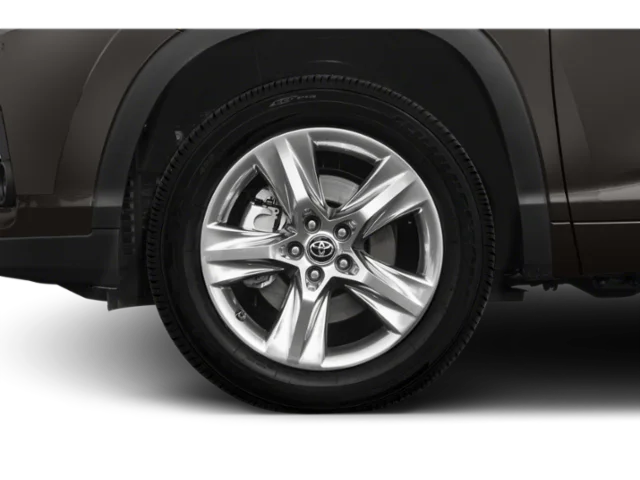 Used 2019 White Toyota Limited Platinum image 8
