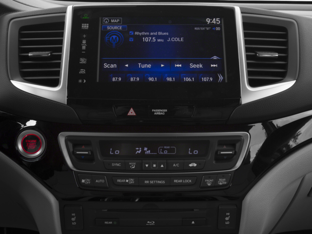 Used 2016 Crystal Black Pearl Honda Touring image 12