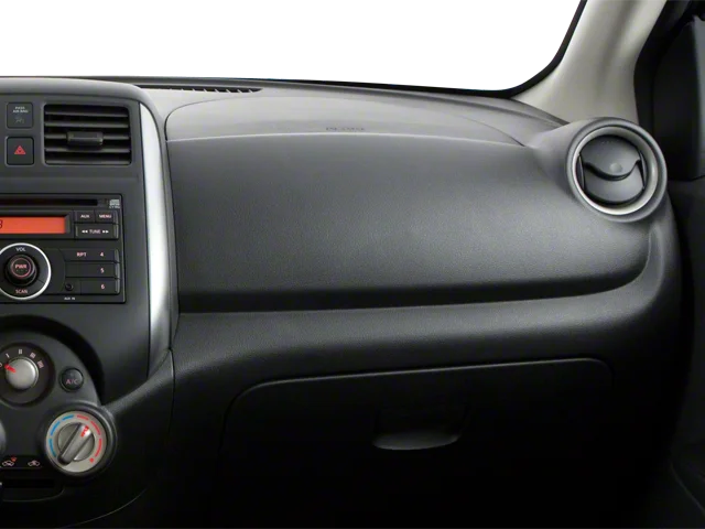 Used 2013 White Nissan 1.6 SV image 14