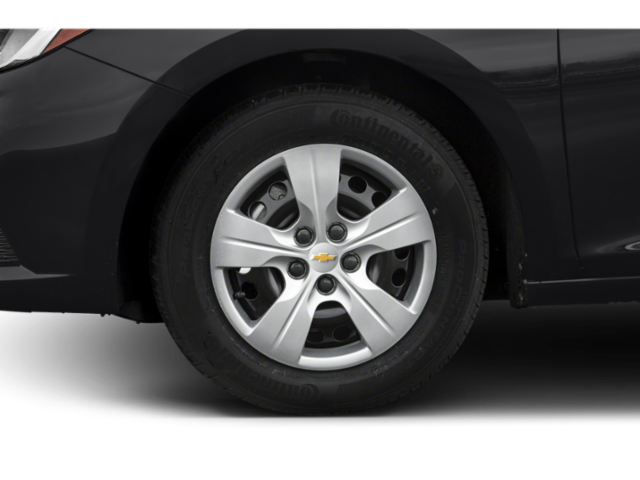 Used 2018 Summit White Chevrolet LS image 8