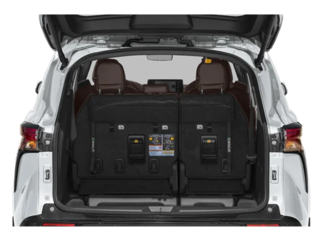 New 2026 Wind Chill Toyota PLATINUM 7PSGR AWD image 8