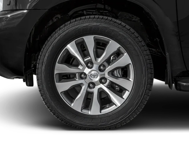 Used 2017 White Toyota Platinum image 8