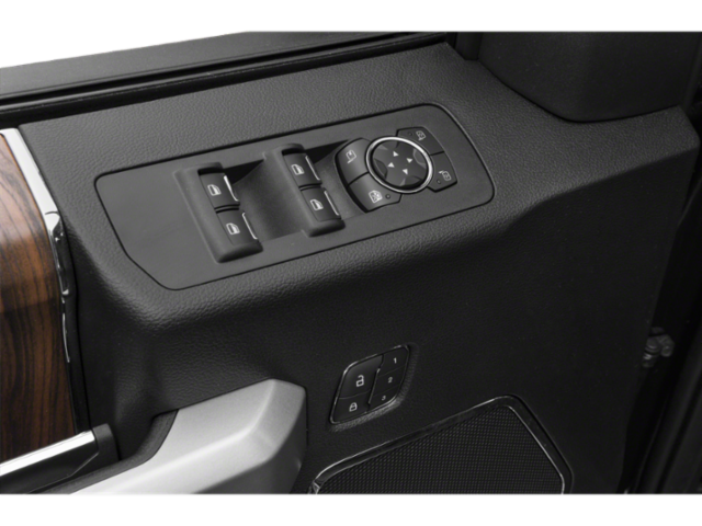 Used 2015 Tuxedo Black Metallic Ford Lariat image 17