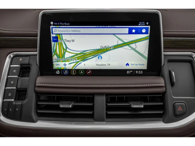 Used 2023 Black Chevrolet High Country image 16