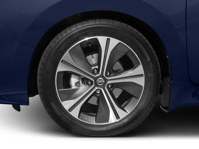 Used 2018 Gun Metallic Nissan SV image 9