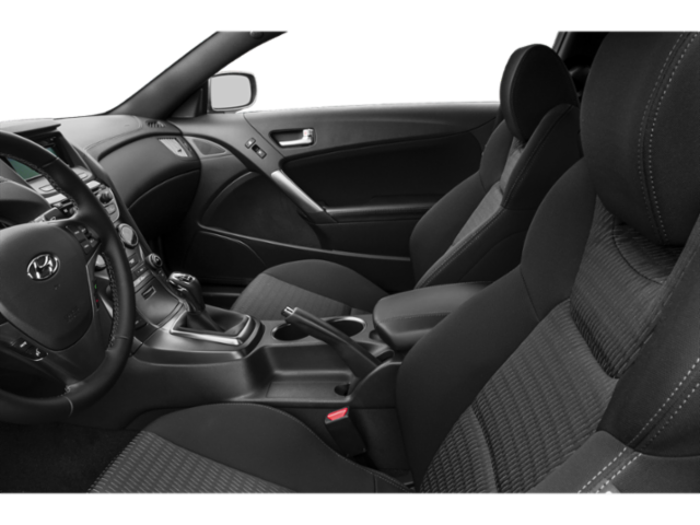 Used 2015  Hyundai 3.8 image 10