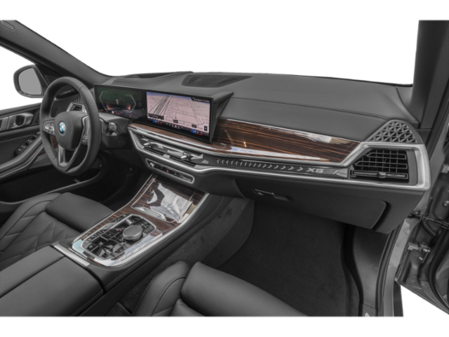 New 2026  BMW xDrive50e image 14