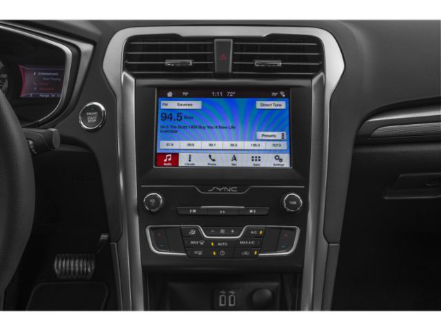 Used 2020 Agate Black Metallic Ford SE image 7
