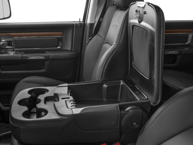 Used 2017 Delmonico Red Pearlcoat Ram Laramie image 12