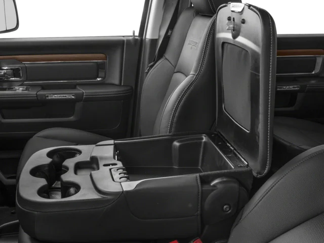 Used 2017 Red Ram Laramie image 12