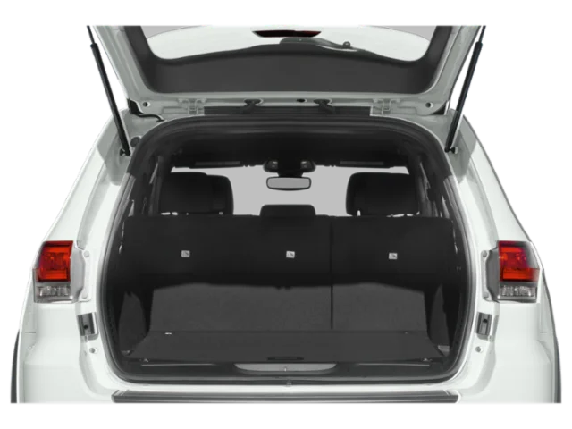 Used 2018 Red Jeep Altitude image 12