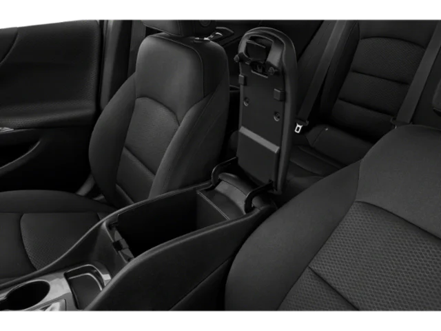 Used 2021 White Chevrolet LS image 11