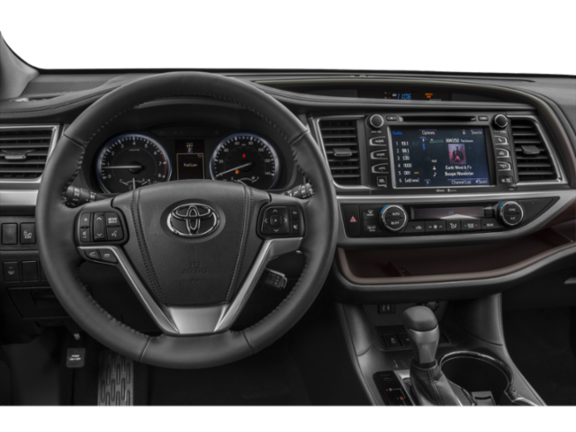 Used 2015 Silver Sky Metallic Toyota XLE image 4