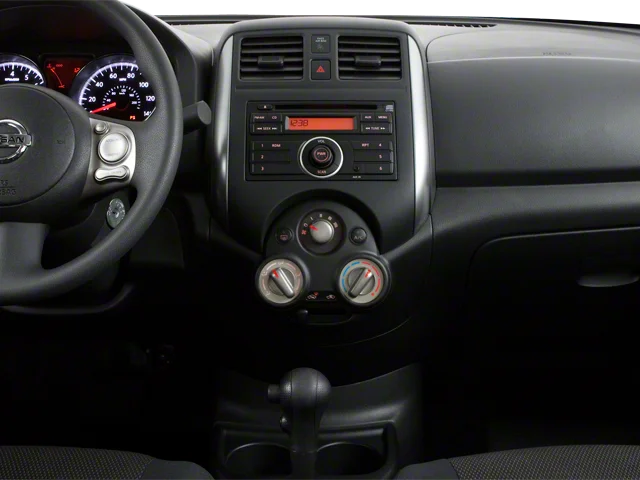 Used 2013 White Nissan 1.6 SV image 8