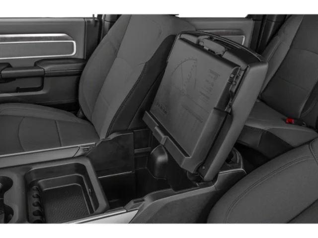 Used 2024 Silver Ram Laramie image 11