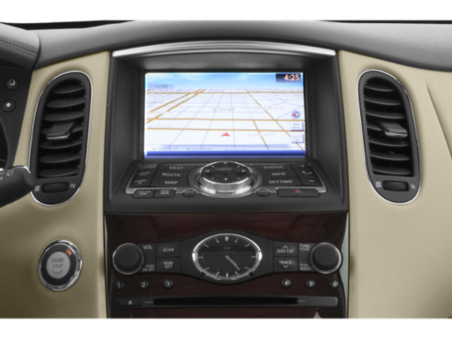 Used 2015 White INFINITI Journey image 7