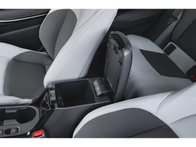 2026 Toyota Corolla Hatchback XSE - Photo 15