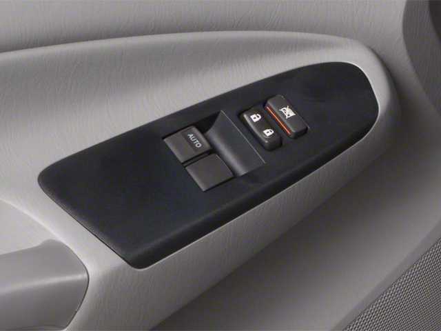 Used 2013 Red Toyota Base image 16