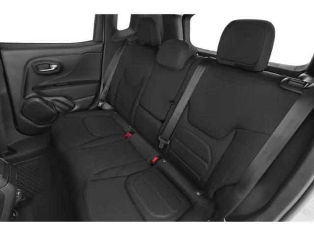 Used 2022 Red Jeep Latitude image 10