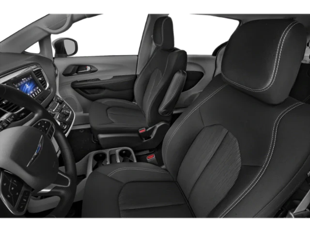 Used 2020  Chrysler LXI image 9