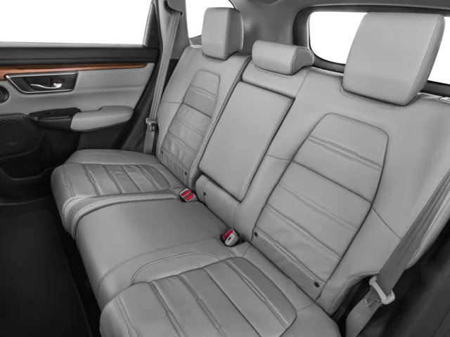 Used 2017 Lunar Silver Metallic Honda Touring image 21