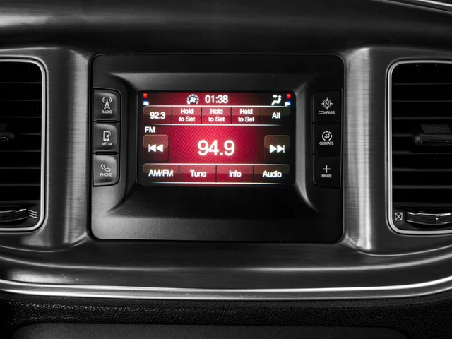 Used 2017 Granite Pearlcoat Dodge SE RWD image 7